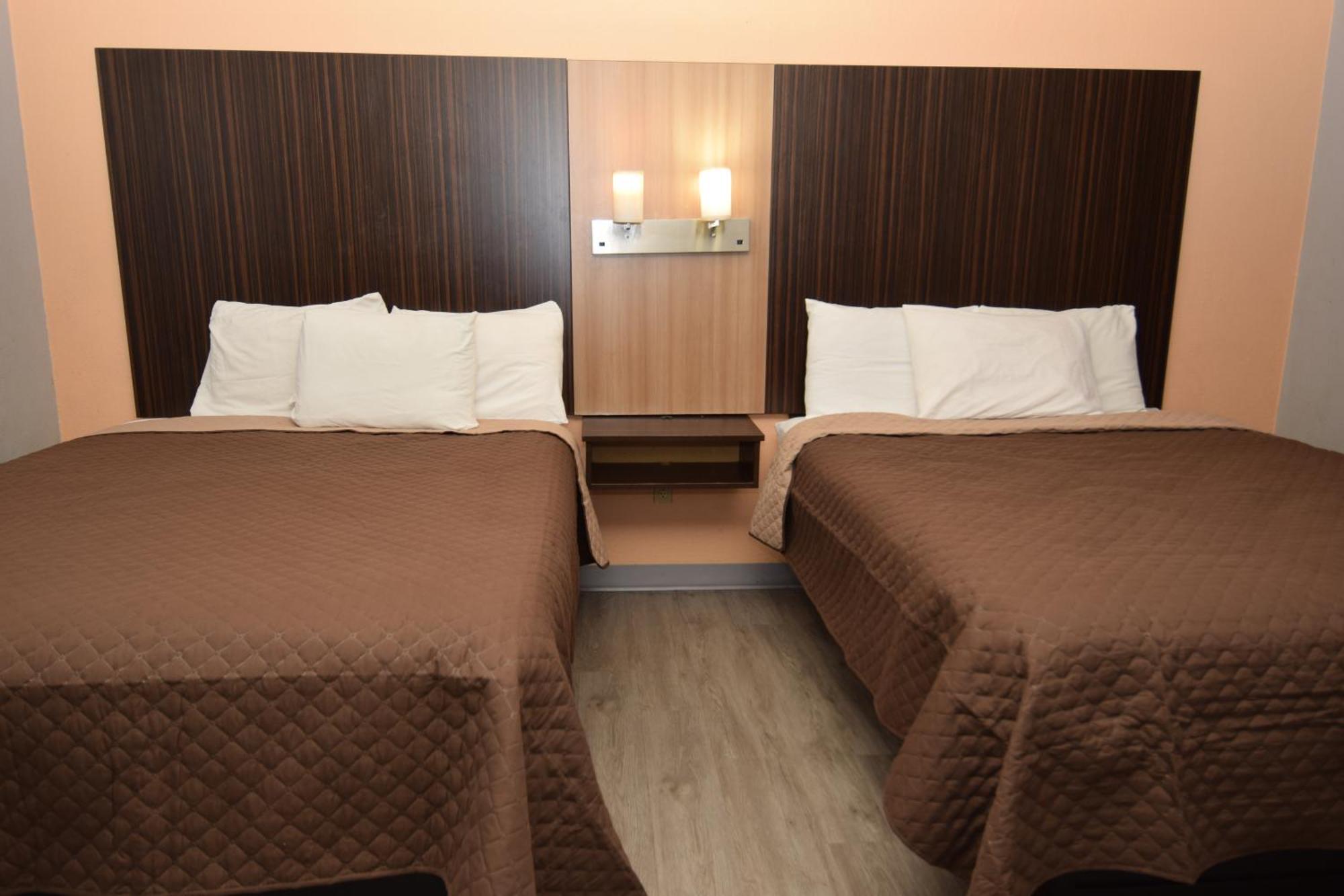 University Manor Inn Buffalo Bagian luar foto