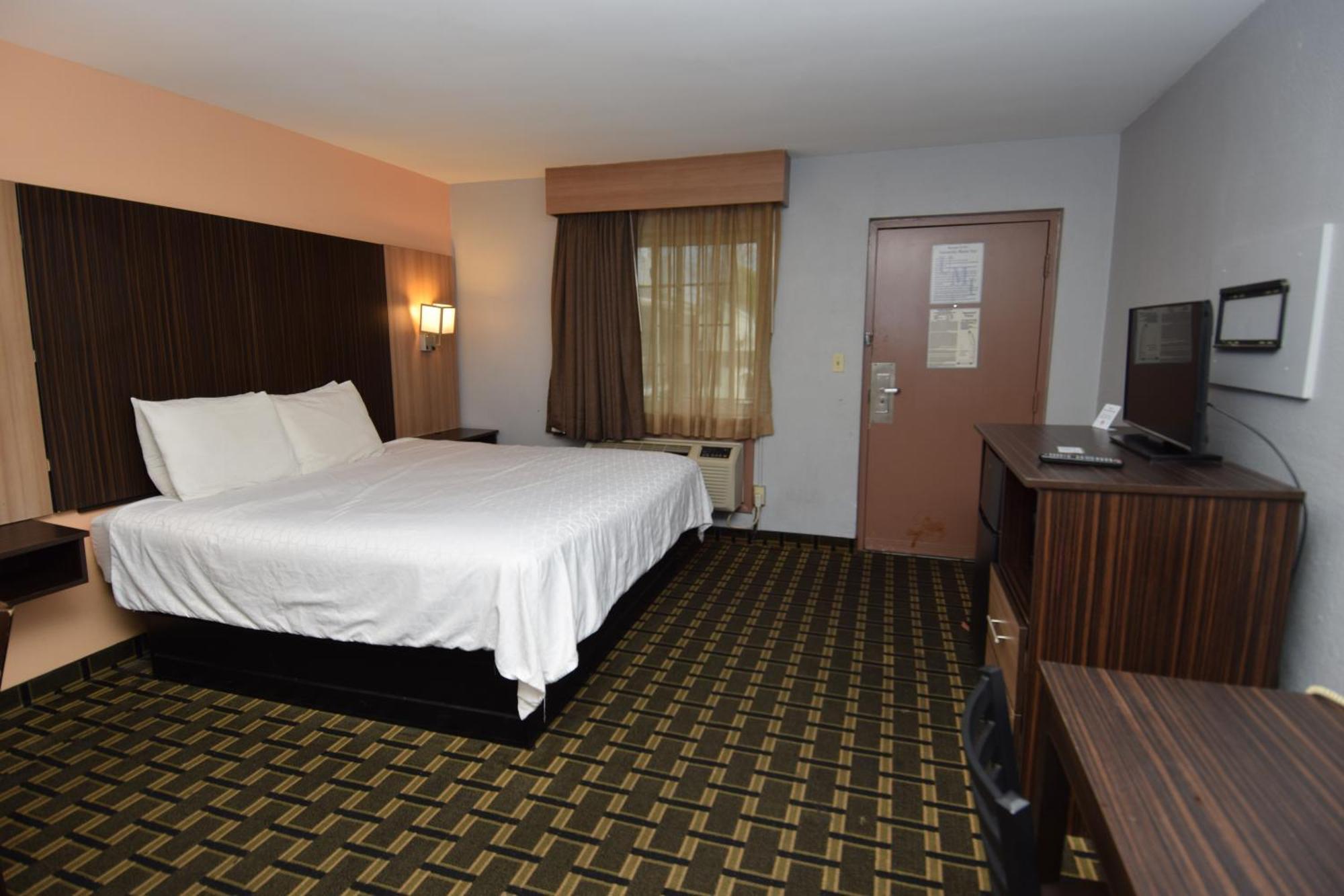 University Manor Inn Buffalo Bagian luar foto